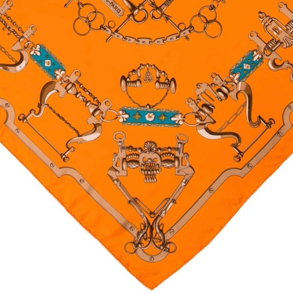 Hermès Mors et Gourmettes silk scarf - Picture 7 of 8